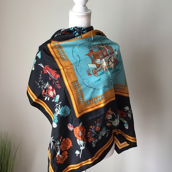 Hermes Accessories - Hermès authentic Scarf